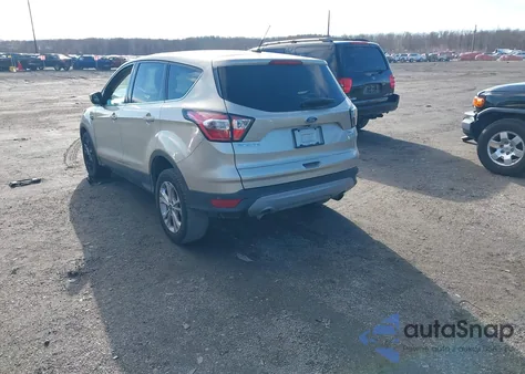 2017 Ford Escape Se from USA, damaged, VIN 1FMCU9GD3HUC41906